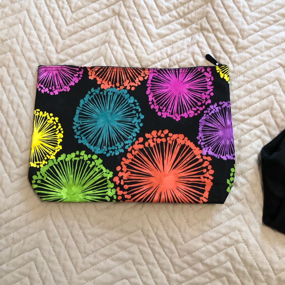Thirty one makeup bag
